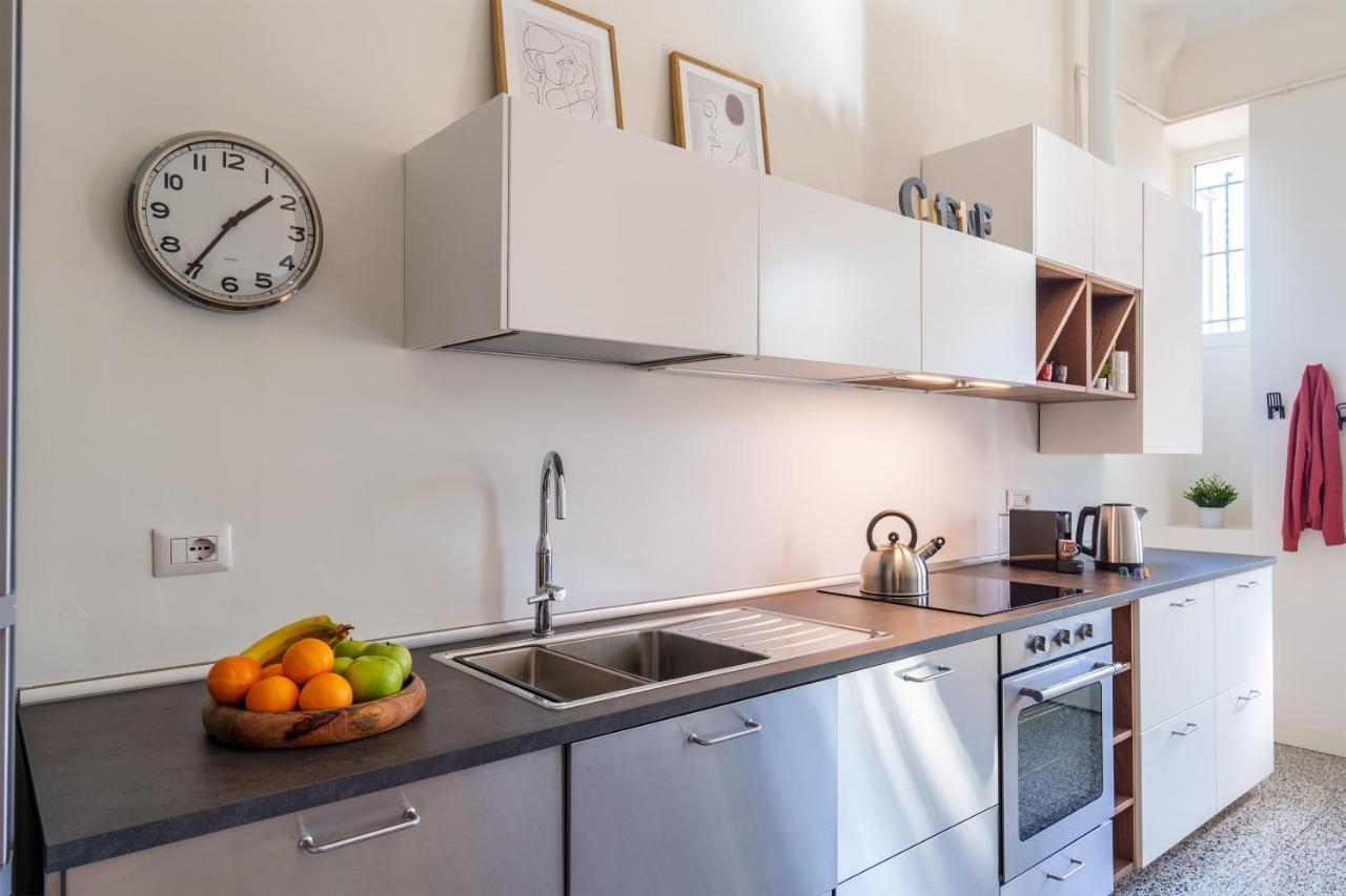 Apartament Duomo/Navigli Casa Elegante In Zona Tortona Mediolan Zewnętrze zdjęcie