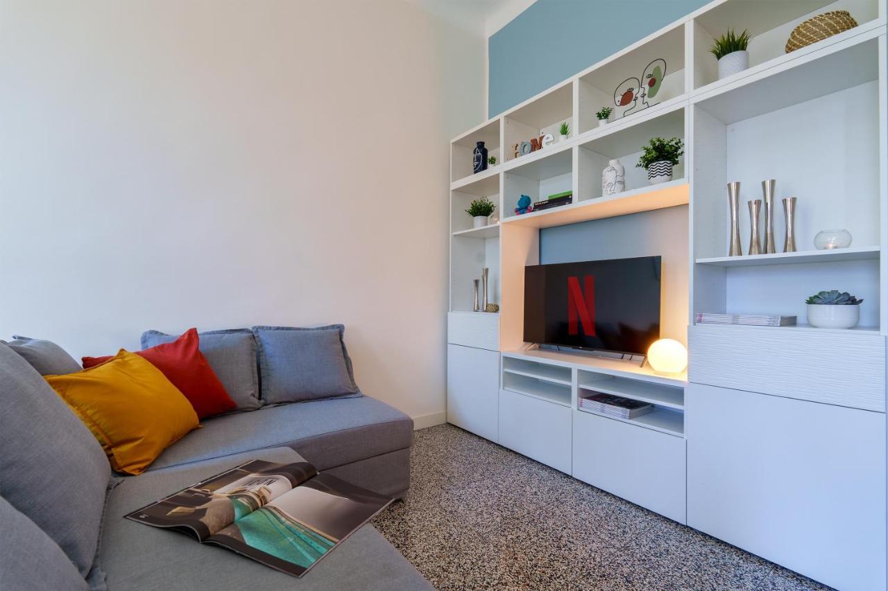 Apartament Duomo/Navigli Casa Elegante In Zona Tortona Mediolan Zewnętrze zdjęcie