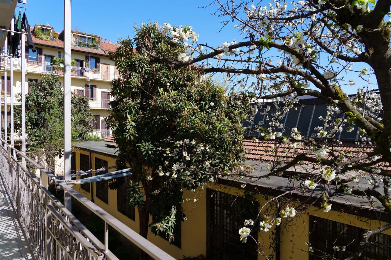 Apartament Duomo/Navigli Casa Elegante In Zona Tortona Mediolan Zewnętrze zdjęcie